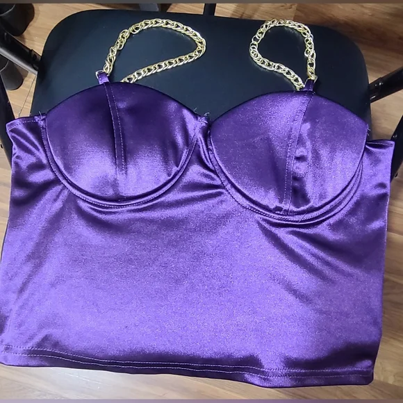 Top - Picture 4 of 6